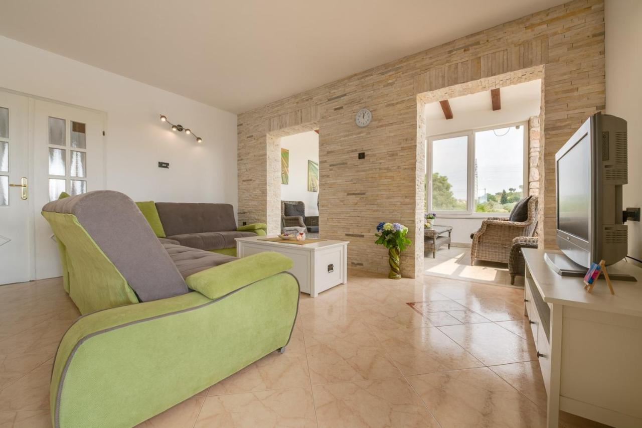 Villa Tanga روفينج المظهر الخارجي الصورة