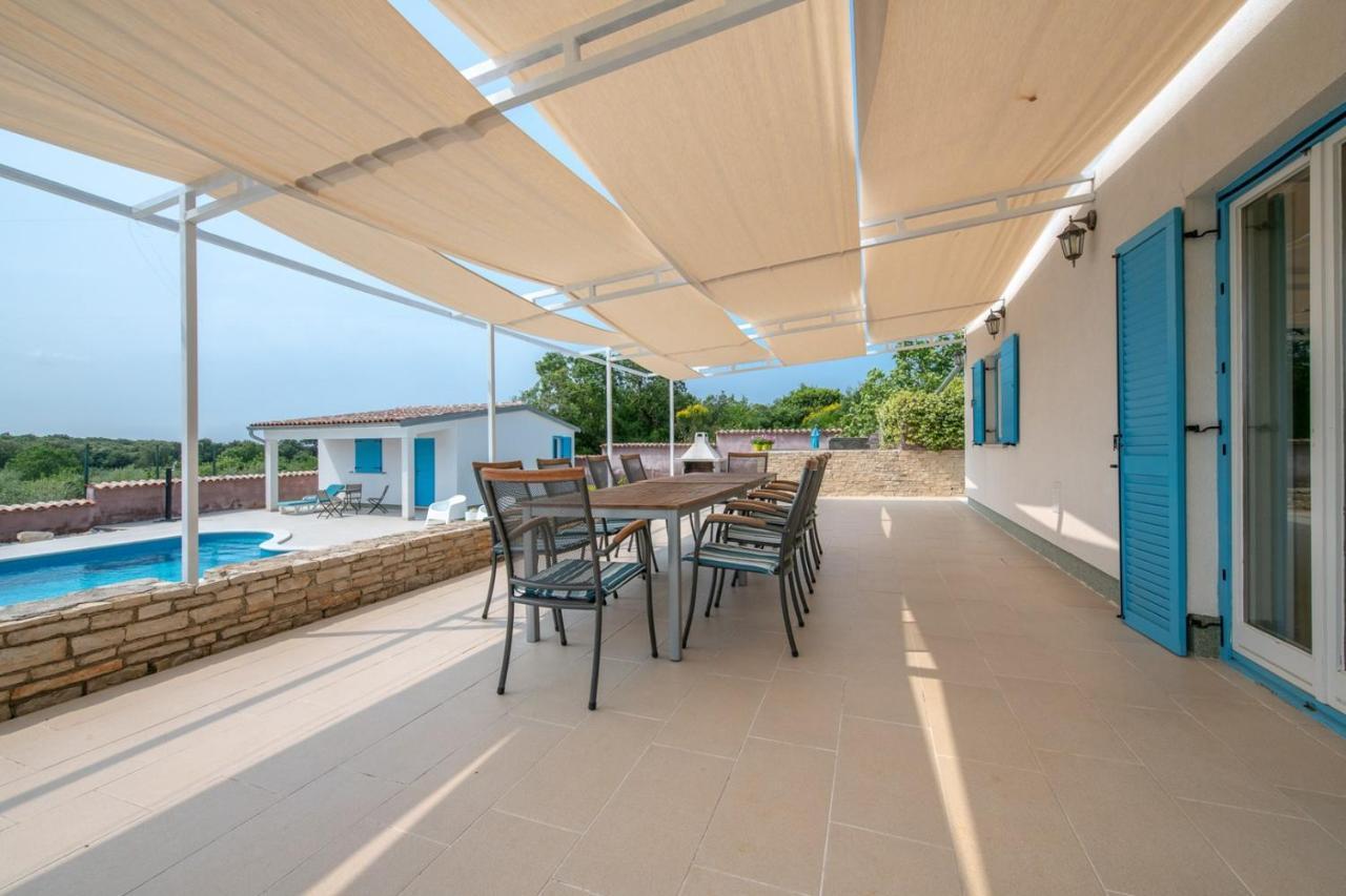 Villa Tanga روفينج المظهر الخارجي الصورة